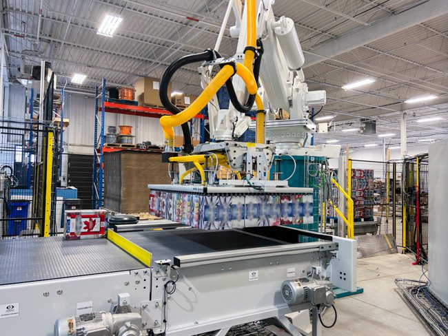 Magazine Tissue World : Relever le défi de la prolifération des SKU dans la production de papier tissu grâce à la palettisation robotisée flexible et à grande vitesse