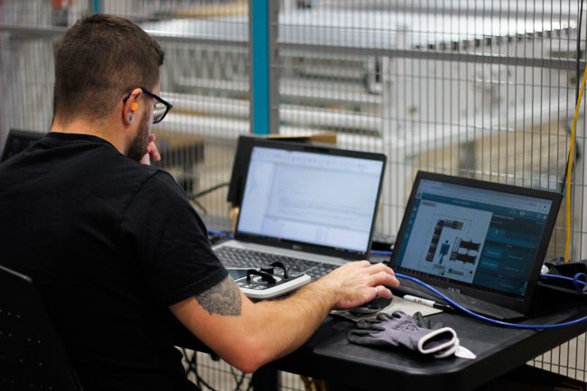 Connecting a NūMove solution to NūLogik