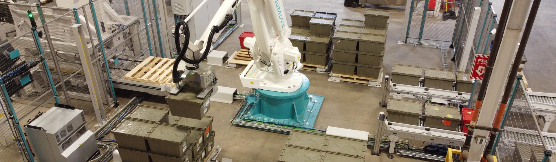 Project Highlight: Robotic Tote Palletizer Engineered for High-Speed & Safe Store Order Fulfillment